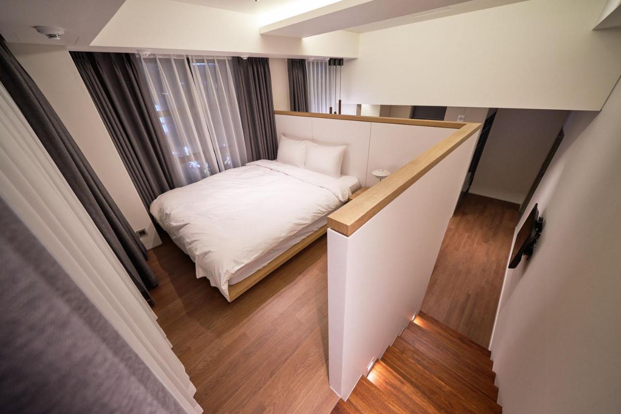 Space And Mood Busan Bagian luar foto